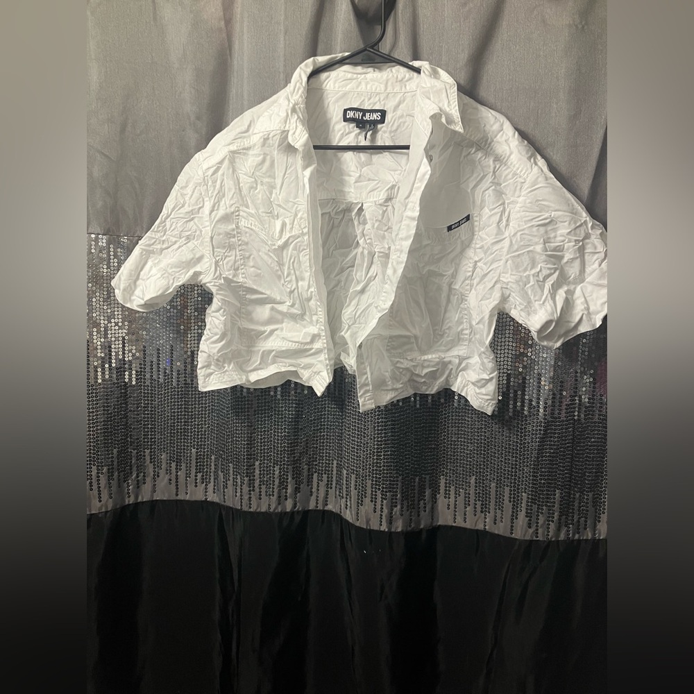 DKNY💖 women’s blouse size M
